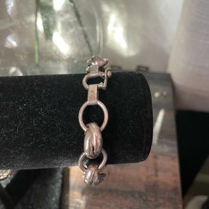 950 Peruvian silver bracelet w large clasp